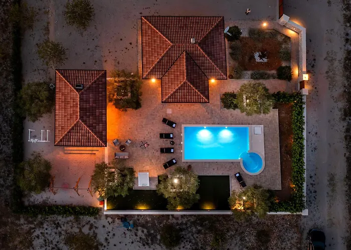 Lunis * Velika Cista (Sibenik-Knin)